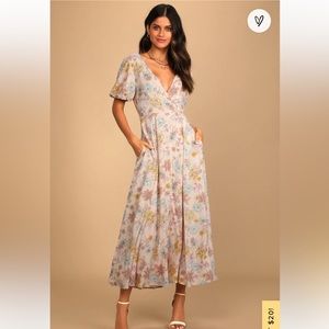 Lulu’s Floral Dress Women’s Medium